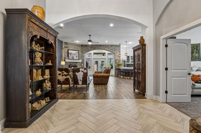 5217 Alonso DR, Austin, TX 78738