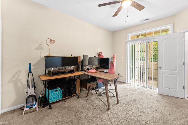307 Herons CV, Carrollton, VA 23314