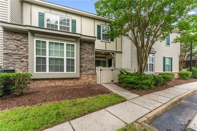 307 Herons CV, Carrollton, VA 23314