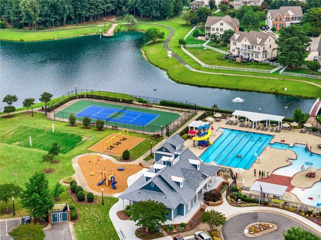 307 Herons CV, Carrollton, VA 23314