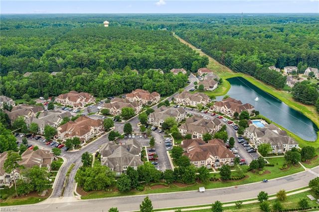 307 Herons CV, Carrollton, VA 23314