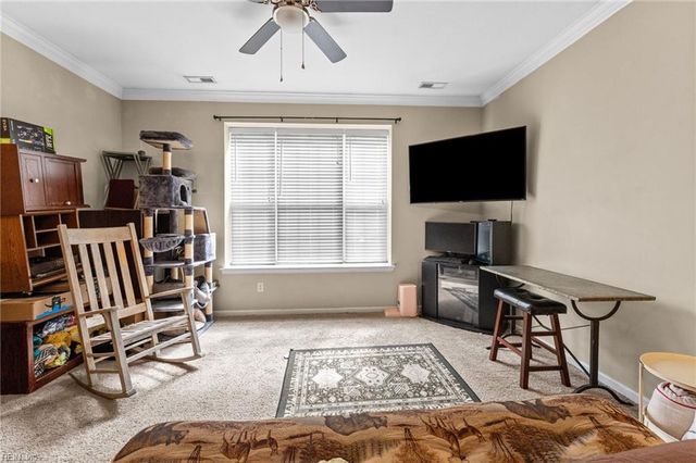 307 Herons CV, Carrollton, VA 23314