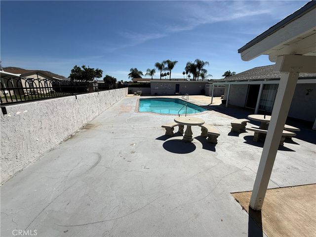25350 Santiago 37, Moreno Valley, CA 92551