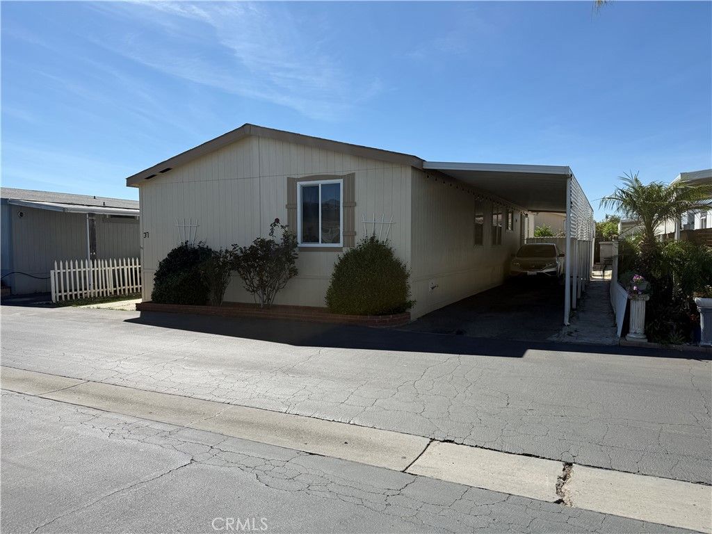 25350 Santiago 37, Moreno Valley, CA 92551