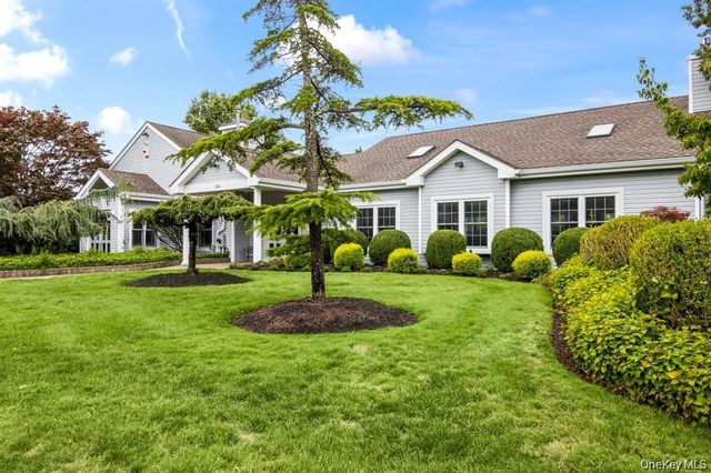 224 Erik Drive, East Setauket, NY 11733