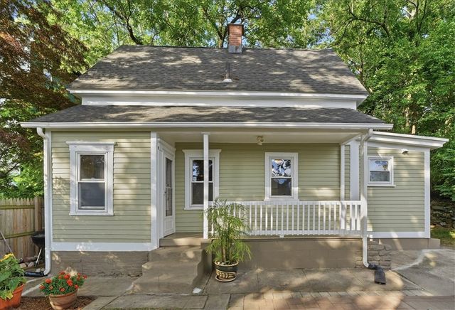 11 Baltimore Street, Providence, RI 02909