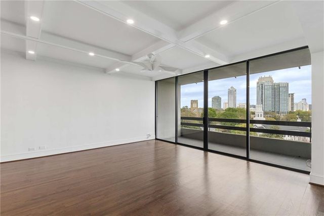 2660 Peachtree Road NW 13F, Atlanta, GA 30305