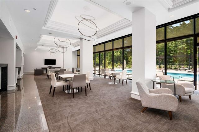 2660 Peachtree Road NW 13F, Atlanta, GA 30305