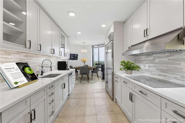 2660 Peachtree Road NW 13F, Atlanta, GA 30305
