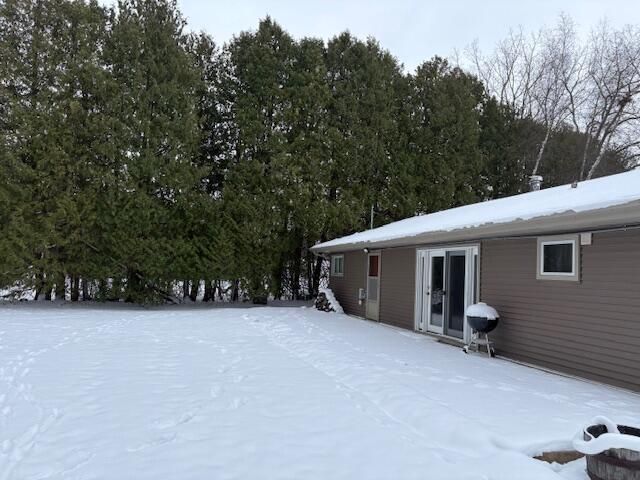 6770 Lee Harbor LANE, Oshkosh, WI 54902