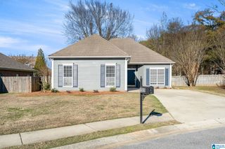 1909 AMBERLEY WOODS TRAIL, Helena, AL 35080