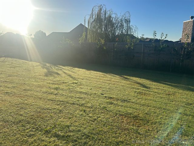 1104 SW 22nd Street, Wagoner, OK 74467