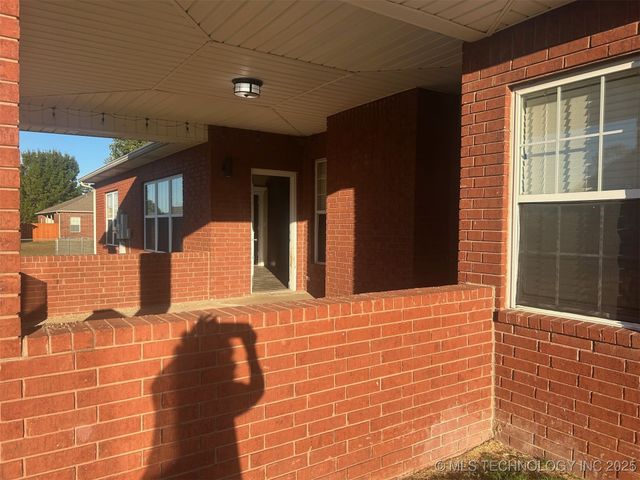 1104 SW 22nd Street, Wagoner, OK 74467