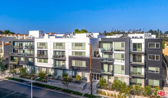 957 Figueroa Terrace 313, Los Angeles, CA 90012