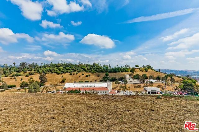 957 Figueroa Terrace 313, Los Angeles, CA 90012