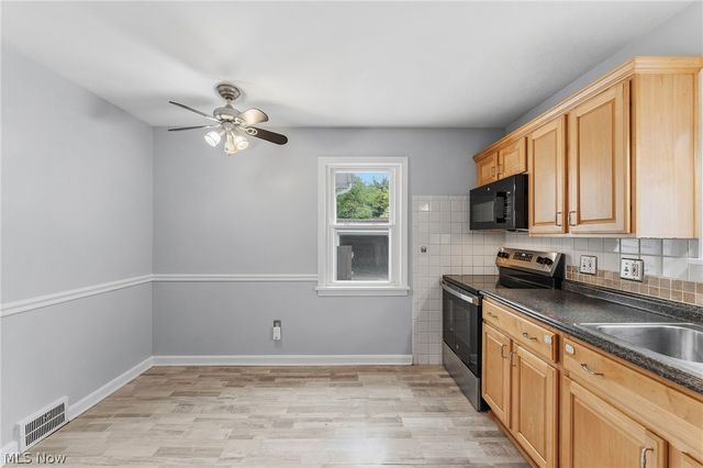 4338 Silsby Road, University Heights, OH 44118