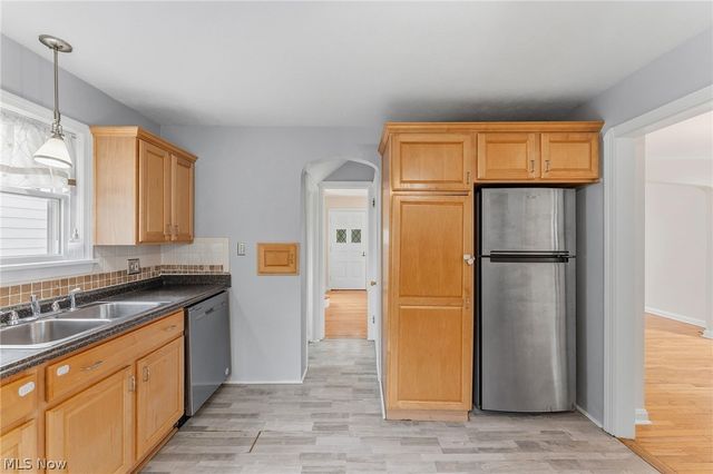 4338 Silsby Road, University Heights, OH 44118
