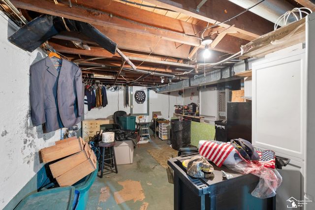 6925 Kirtwood Drive, Bedford Twp, MI 48182