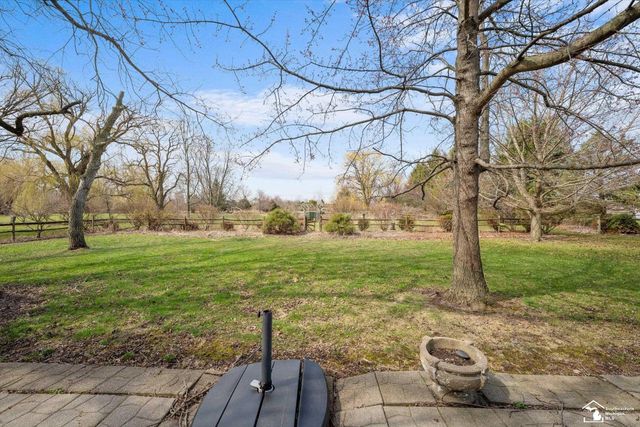 6925 Kirtwood Drive, Bedford Twp, MI 48182