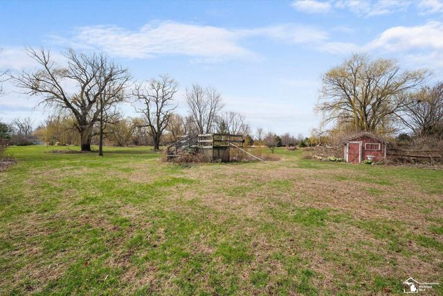 6925 Kirtwood Drive, Bedford Twp, MI 48182