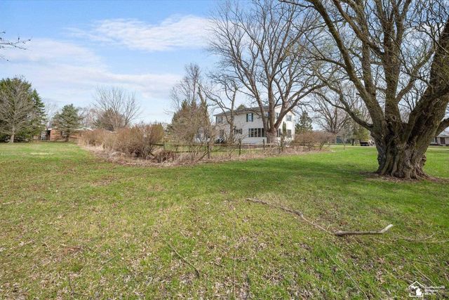 6925 Kirtwood Drive, Bedford Twp, MI 48182