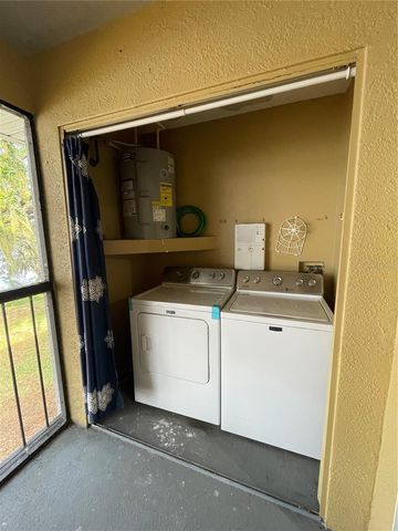 7218 E BANK DR, Tampa, FL 33617