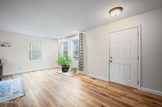 1463 Misty Oaks Drive, Findlay, OH 45840