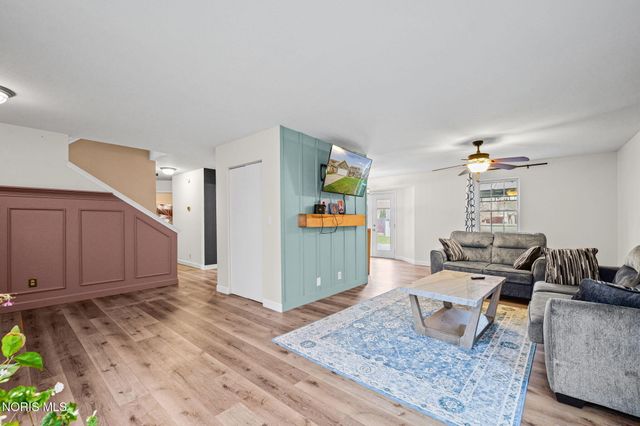 1463 Misty Oaks Drive, Findlay, OH 45840