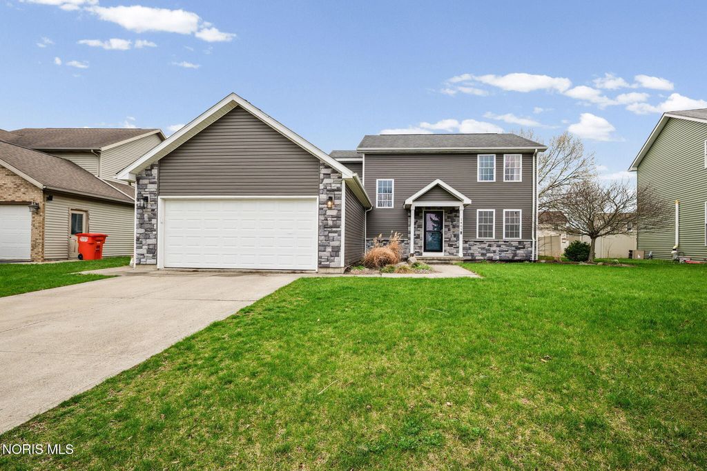 1463 Misty Oaks Drive, Findlay, OH 45840