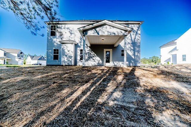 87 Onslow Court, Spring Lake, NC 28390