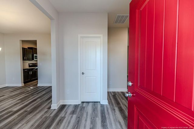 87 Onslow Court, Spring Lake, NC 28390
