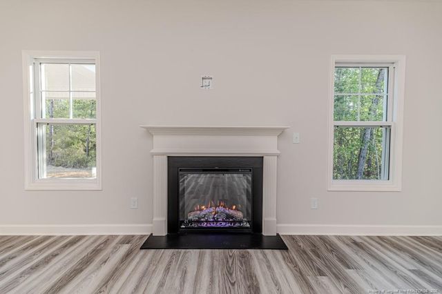 87 Onslow Court, Spring Lake, NC 28390