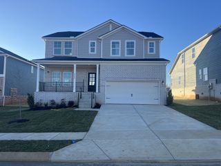 2942 Sharpstone Dr, Columbia, TN 38401