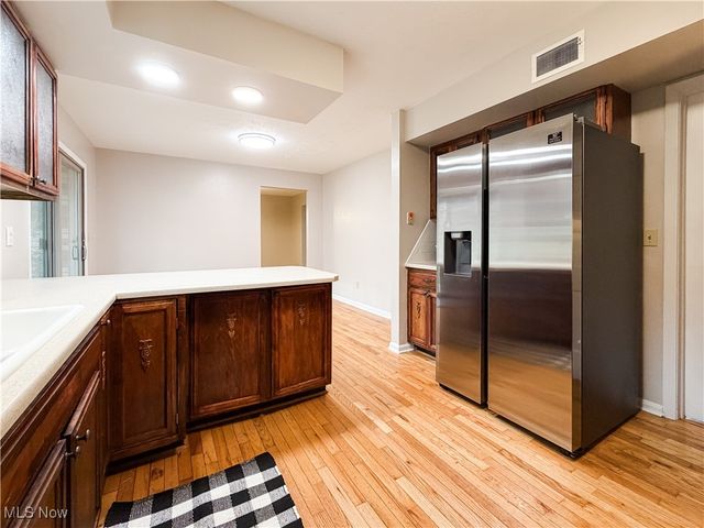 130 N Hills Drive, Parkersburg, WV 26104