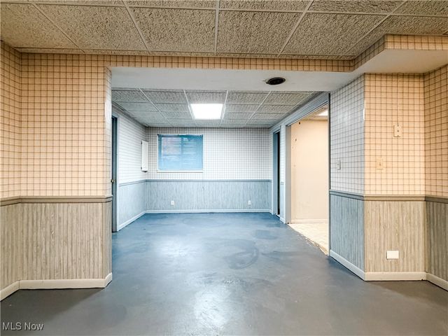 130 N Hills Drive, Parkersburg, WV 26104