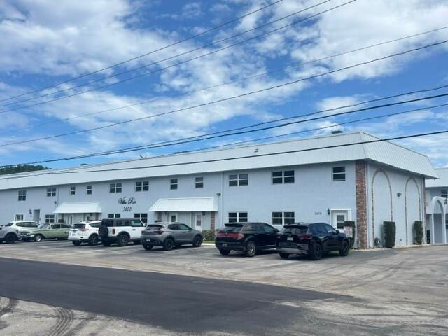 2400 NE 16th Street Unit 205, Pompano Beach, FL 33062