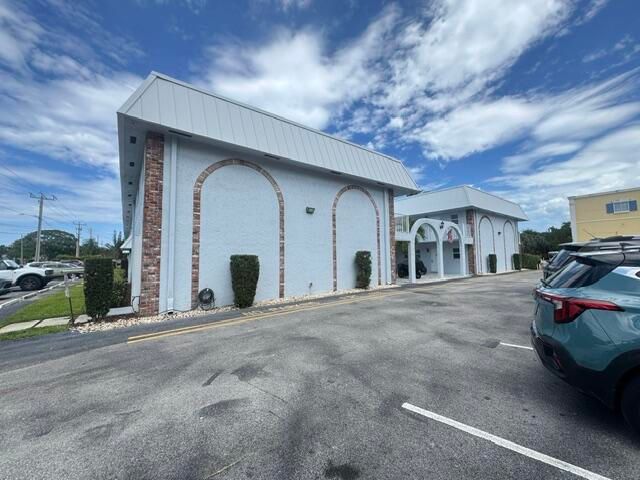 2400 NE 16th Street Unit 205, Pompano Beach, FL 33062