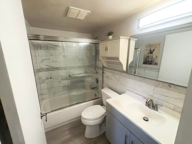 2400 NE 16th Street Unit 205, Pompano Beach, FL 33062