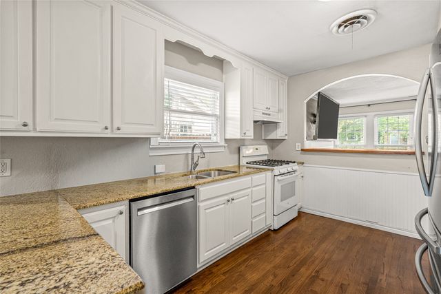 3901 Linden Avenue, Fort Worth, TX 76107