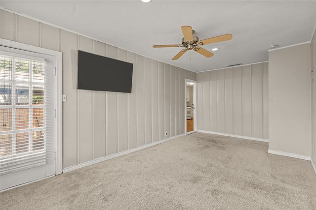 3901 Linden Avenue, Fort Worth, TX 76107