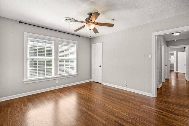3901 Linden Avenue, Fort Worth, TX 76107
