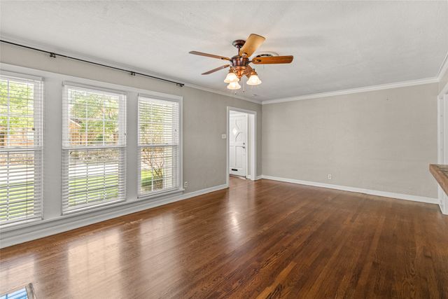 3901 Linden Avenue, Fort Worth, TX 76107