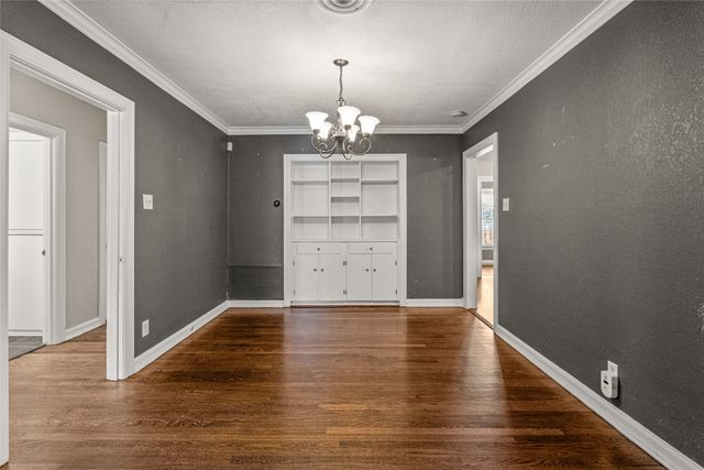 3901 Linden Avenue, Fort Worth, TX 76107