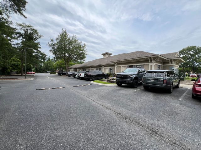 14 Oak Forest Road 100D, Bluffton, SC 29910