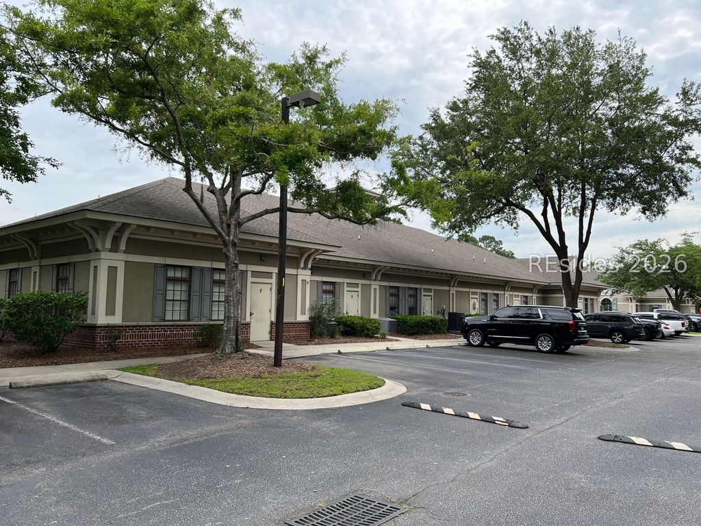 14 Oak Forest Road 100D, Bluffton, SC 29910