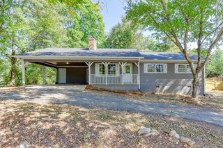 5837 Meadow View Lane, Flowery Branch, GA 30542