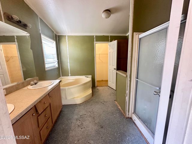 16840 W Jaguar Lane, Marana, AZ 85653