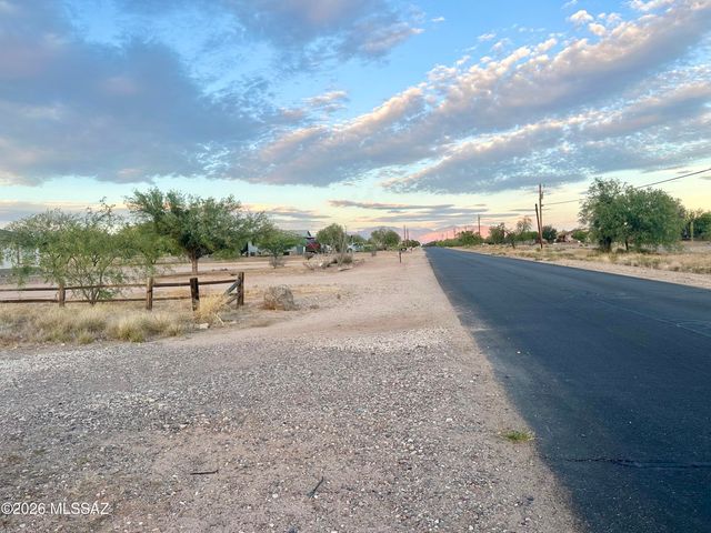 16840 W Jaguar Lane, Marana, AZ 85653