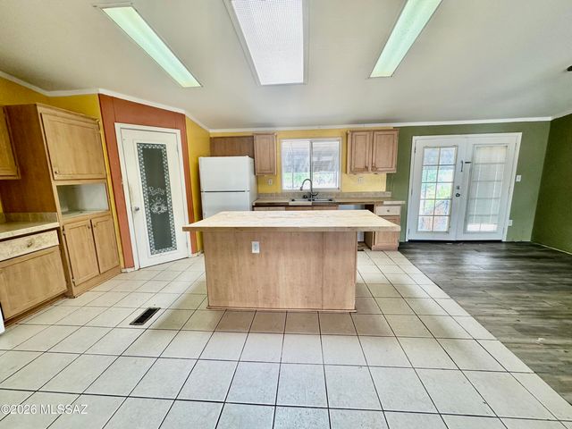 16840 W Jaguar Lane, Marana, AZ 85653