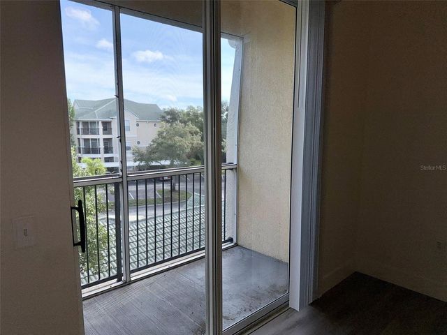 5152 NORTHRIDGE ROAD 302, Sarasota, FL 34238